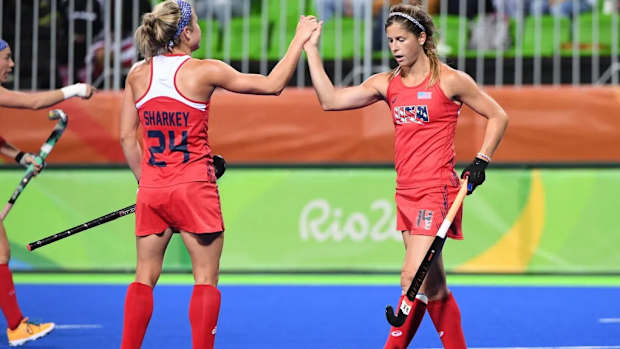 636065459857115666-field-hockey